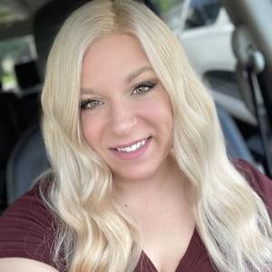 Meet your Posher, Christa